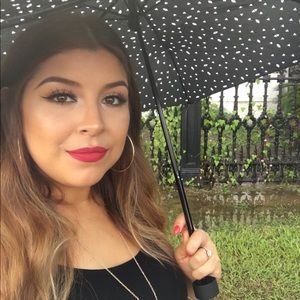 Meet your Posher, Carol